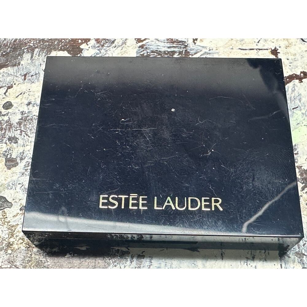 Estée Lauder Full size blush Mauve Mystique - Picture 2 of 3